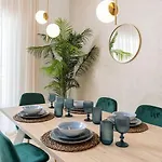 Διαμέρισμα Stunning Apartment-7 People-6 Pools.402 Εστεπόνα