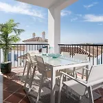 Διαμέρισμα Stunning Apartment-7 People-6 Pools.402 *